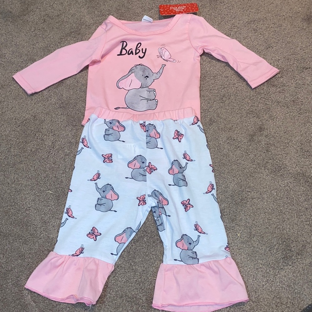 Bell bottom Elephant outfit!